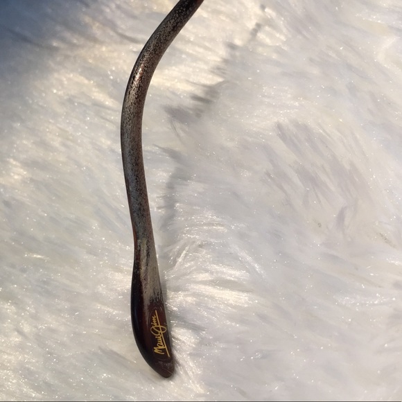 ✨ Maui Jim Sunglasses ✨ - Picture 5 of 6